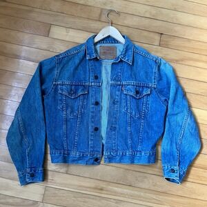 Levis 75531-0212 Denim Trucker Jacket Medium Wash Blue Small Regular Fit